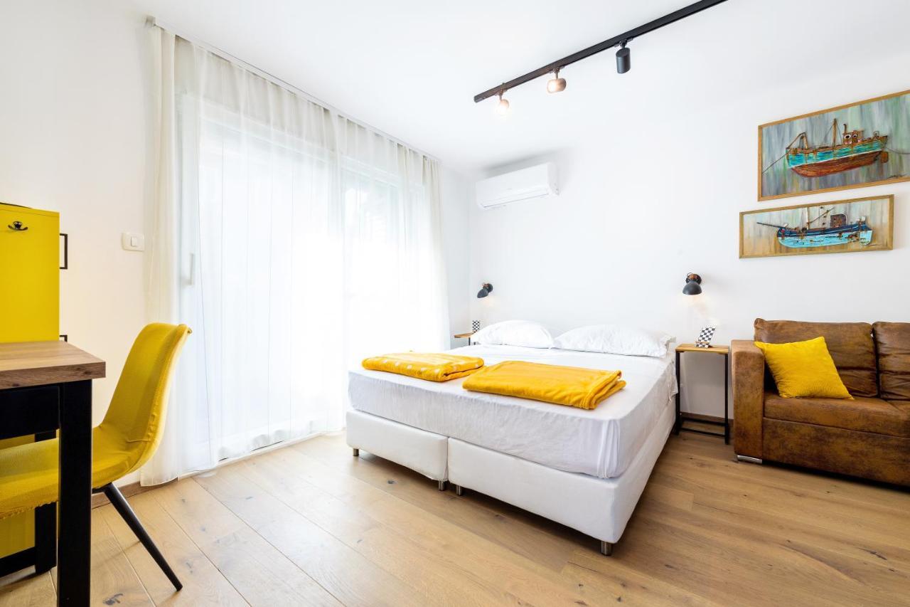 Zuzu Apartment Спліт Екстер'єр фото