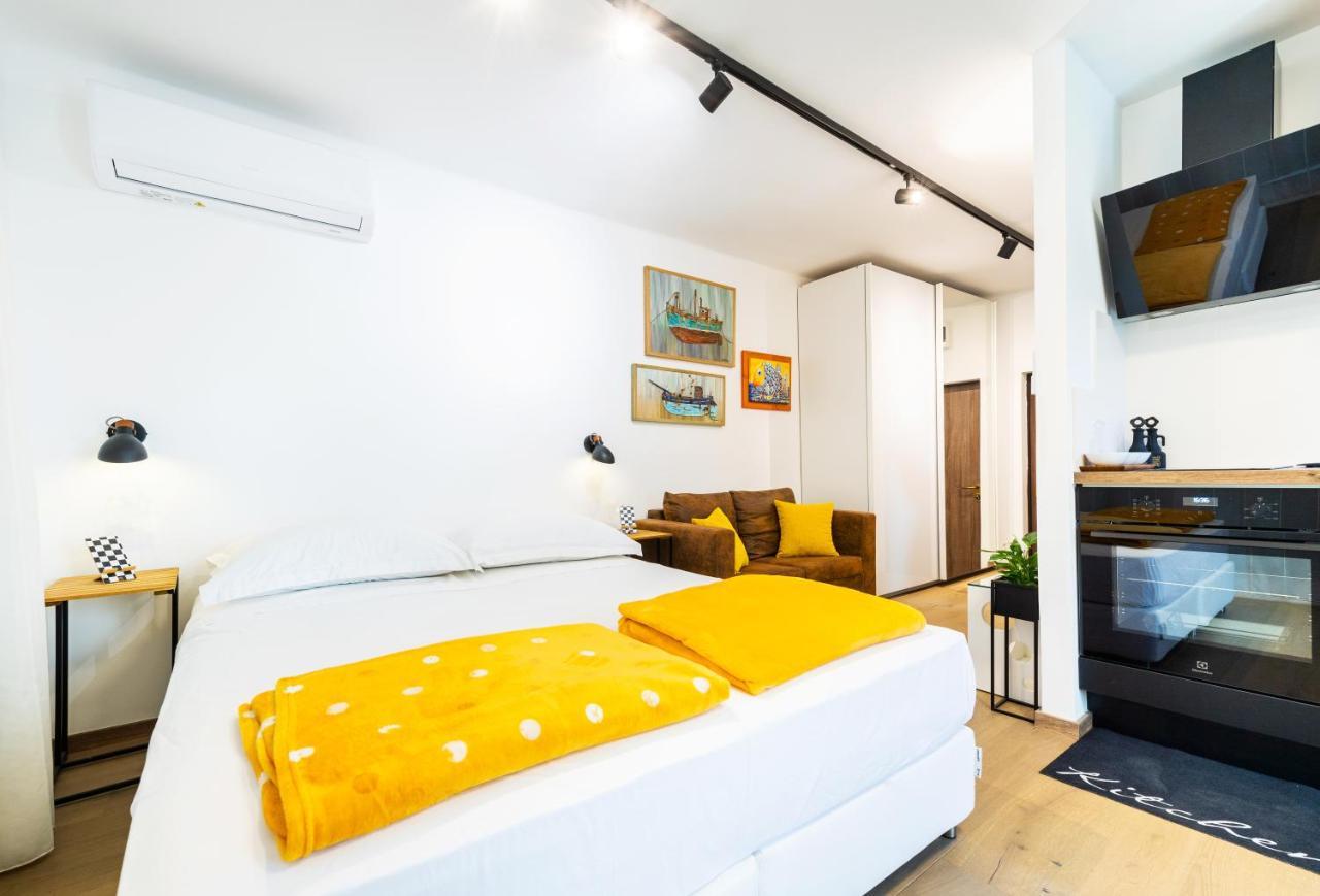Zuzu Apartment Спліт Екстер'єр фото