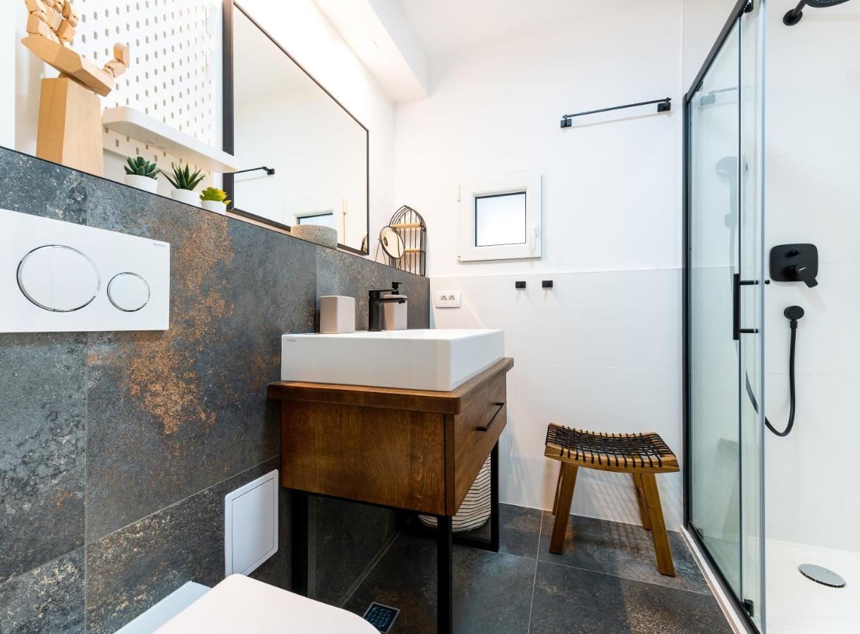 Zuzu Apartment Спліт Екстер'єр фото